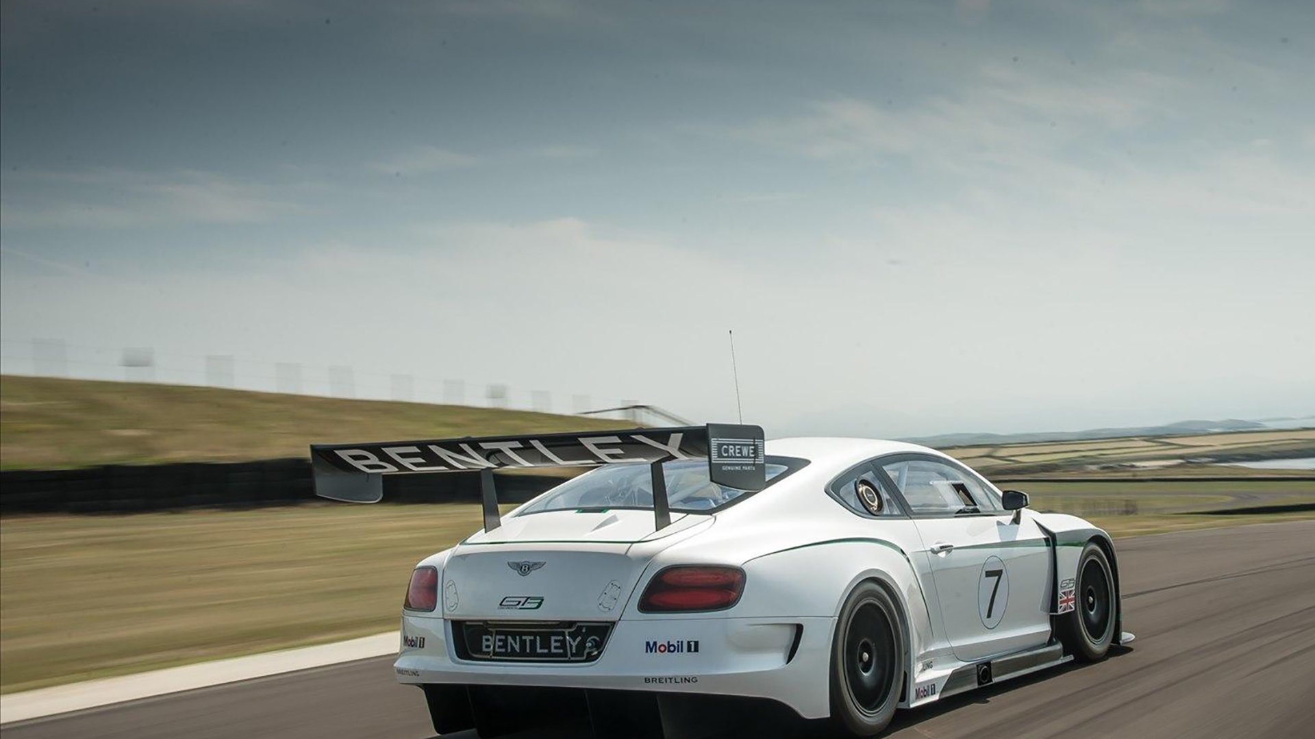 九游娱乐电竞站-_机器人运动会：科技与运动的未来融合_，机器人竞技运动